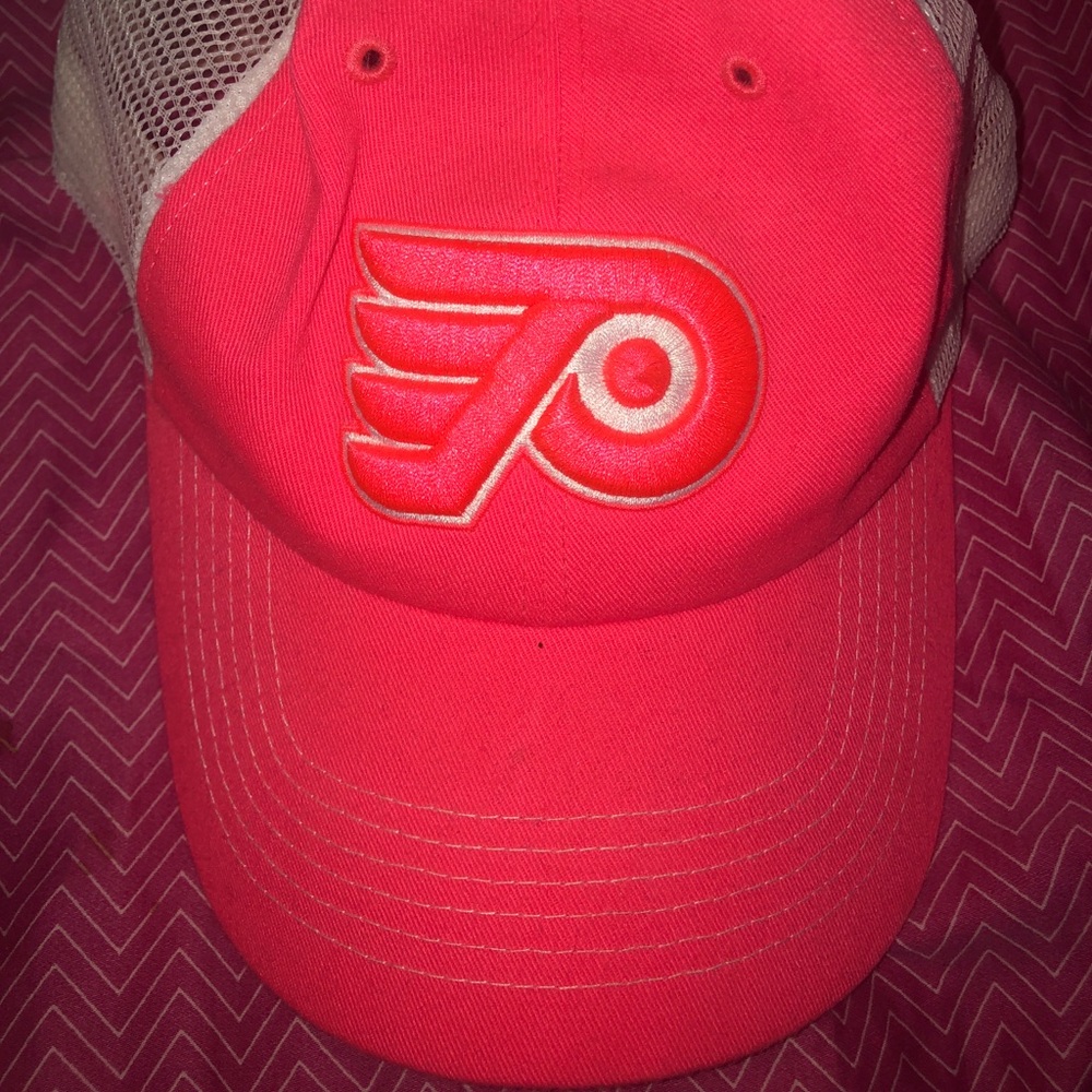 Women’s Flyers Hat- WORN ONCE